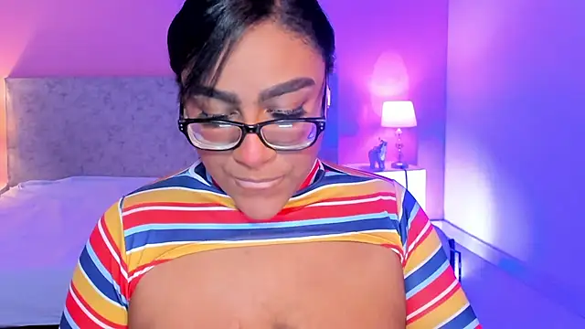 BlakmillerrGilson online show from October 2025 07:56:02 PM