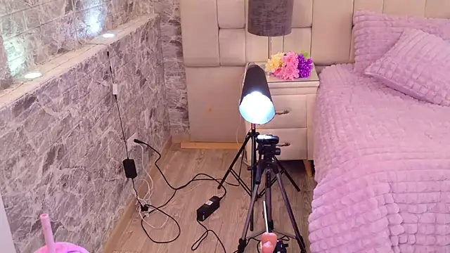 Snapshot of ZendayaGrey chatting on October 2025 11:18:01 PM ZendayaGrey online show from October 2025 11:18:01 PM