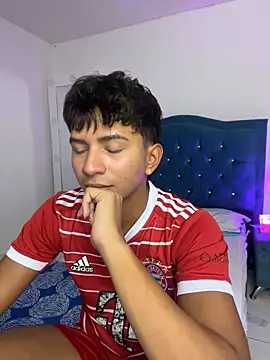 Leonarrrd 01 online show from October 2025 12:31:01 AM