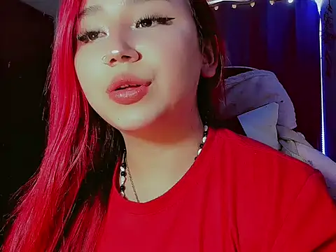 Snapshot of madisonx17 chatting on November 2025 07:13:01 PM madisonx17 online show from November 2025 07:13:01 PM