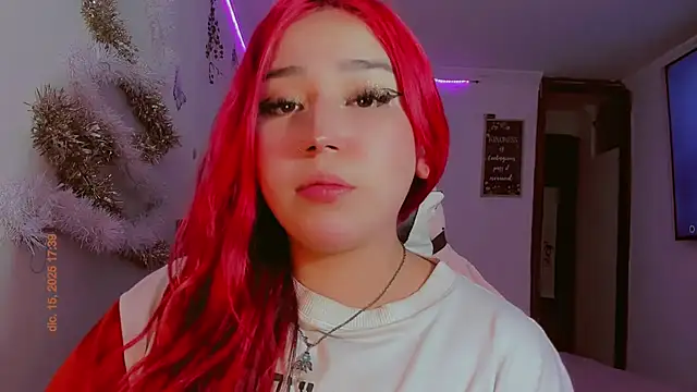 Snapshot of madisonx17 chatting on December 2025 10:36:02 PM madisonx17 online show from December 2025 10:36:02 PM