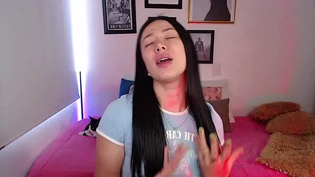 Snapshot of lilyy_evanss chatting on January 2025 09:23:02 PM lilyy evanss online show from January 2025 09:23:02 PM