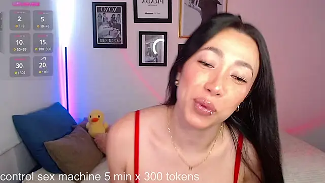 Snapshot of lilyy_evanss chatting on February 2025 09:07:02 PM lilyy evanss online show from February 2025 09:07:02 PM