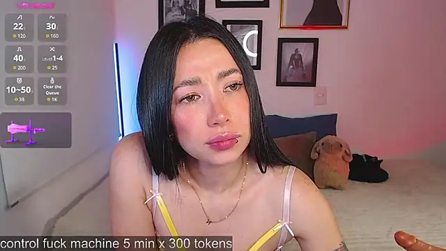 Snapshot of lilyy_evanss chatting on February 2025 12:24:01 AM lilyy evanss online show from February 2025 12:24:01 AM