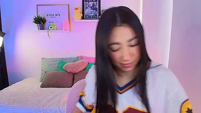 Snapshot of lilyy_evanss chatting on September 2025 09:18:01 PM lilyy evanss online show from September 2025 09:18:01 PM