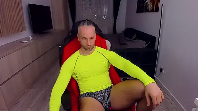 MarisMuscle online show from March 2025 06:29:01 AM