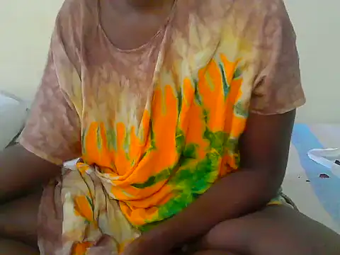 Snapshot of Dottie-west-23 chatting on June 2026 03:27:01 PM Dottie-west-23 online show from June 2026 03:27:01 PM