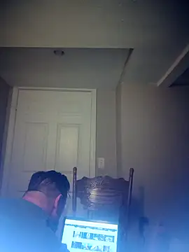 Buddy Cuck online show from November 2025 04:35:02 AM