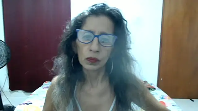 Snapshot of luz_stella chatting on June 2026 03:30:02 AM luz stella online show from June 2026 03:30:02 AM