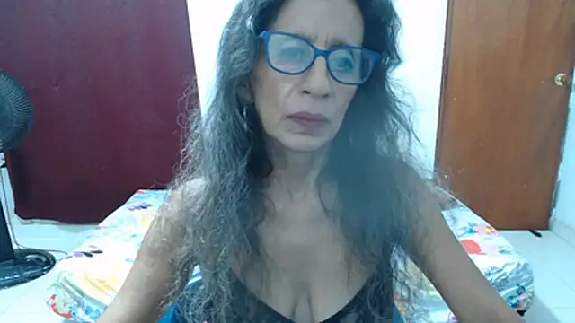 Snapshot of luz_stella chatting on June 2026 04:34:02 AM luz stella online show from June 2026 04:34:02 AM
