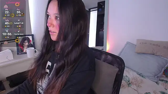 Lexie Thompson10 online show from September 2025 06:30:02 PM