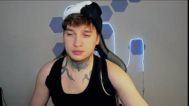 Chris Tyson online show from December 2024 12:40:02 PM