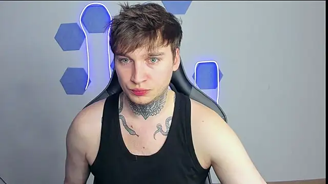 Chris Tyson online show from December 2024 06:48:01 PM