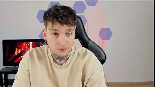 Chris Tyson online show from December 2024 08:55:02 AM