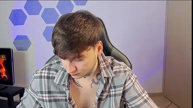 Chris Tyson online show from February 2025 12:51:01 AM