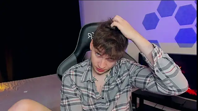 Chris Tyson online show from February 2025 09:53:02 PM