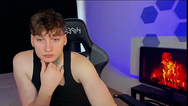 Chris Tyson online show from February 2025 10:18:01 AM