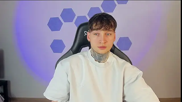 Chris Tyson online show from March 2025 01:34:02 AM