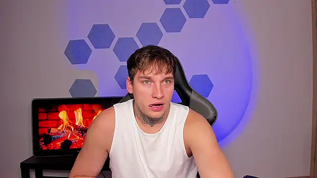 Chris Tyson online show from October 2025 12:46:02 PM