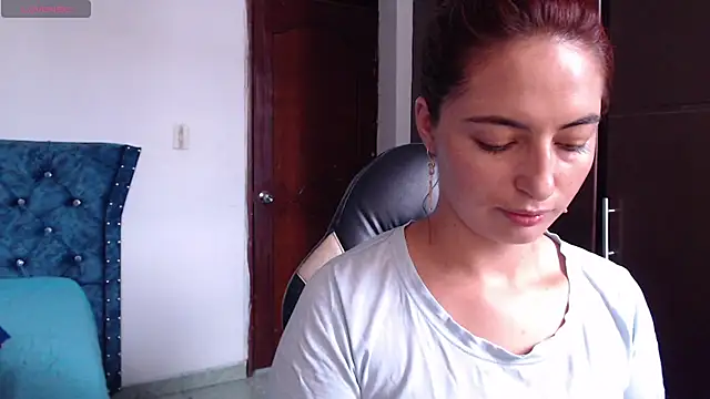 Kate lorens9 online show from December 2024 07:21:02 PM