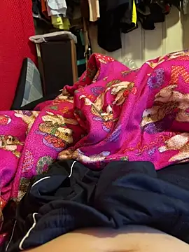 Snapshot of A6229 chatting on December 2024 11:00:01 PM A6229 online show from December 2024 11:00:01 PM