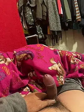 Snapshot of A6229 chatting on February 2025 01:42:01 PM A6229 online show from February 2025 01:42:01 PM