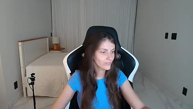 upssnowy online show from July 2026 11:48:01 PM