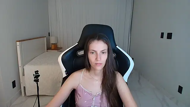 upssnowy online show from July 2026 12:59:01 AM
