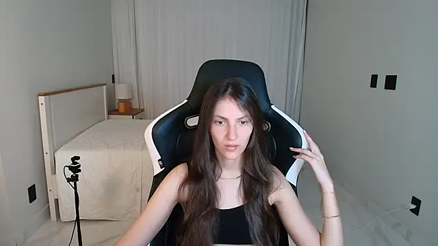 upssnowy online show from July 2026 04:36:02 AM