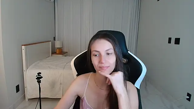 upssnowy online show from July 2026 01:11:01 AM