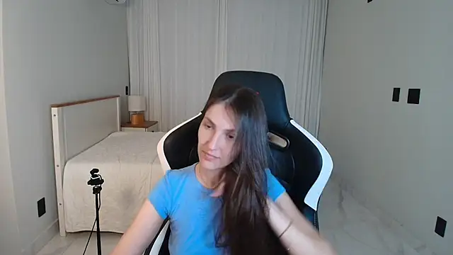 upssnowy online show from July 2026 11:54:02 PM