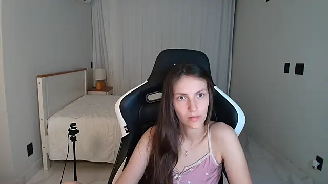 upssnowy online show from July 2026 01:19:01 AM