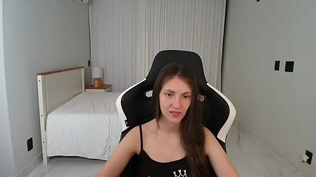upssnowy online show from July 2026 04:30:02 AM