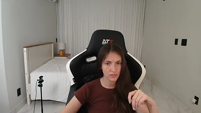 upssnowy online show from August 2026 01:37:01 AM
