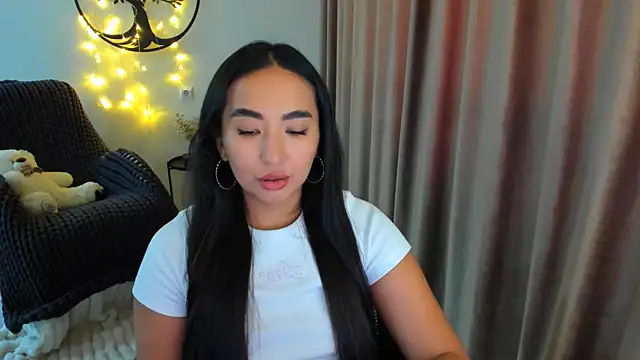 Snapshot of worldofkim chatting on January 2026 08:42:02 AM worldofkim online show from January 2026 08:42:02 AM