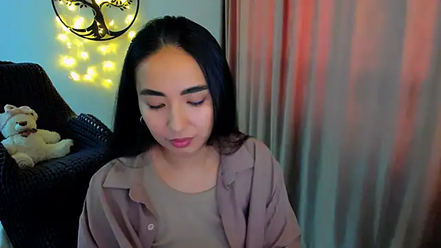 worldofkim online show from February 2026 09:46:01 AM