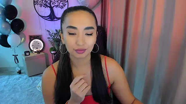 worldofkim online show from March 2026 07:48:02 AM