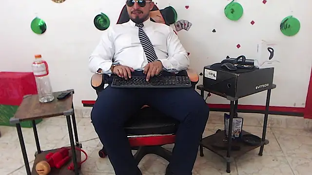 KalethBigDick online show from March 2026 06:19:02 AM