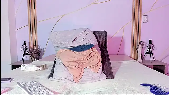 CheryHandsome online show from February 2025 09:58:02 PM