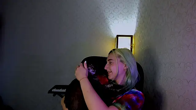 Snapshot of coraline_meow chatting on December 2024 06:10:02 AM coraline meow online show from December 2024 06:10:02 AM