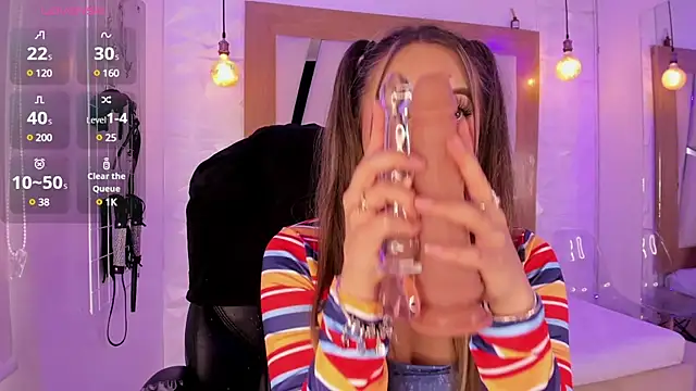 ary cooper  online show from March 2025 04:44:02 PM