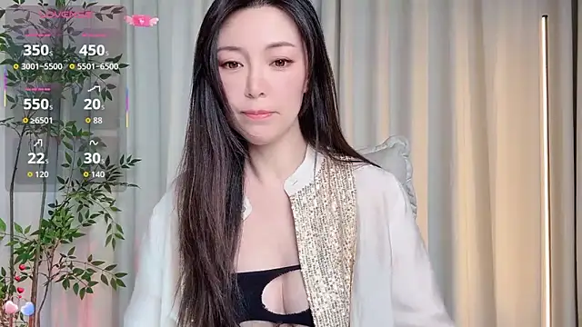 Ada-xixi online show from November 2025 11:54:01 AM