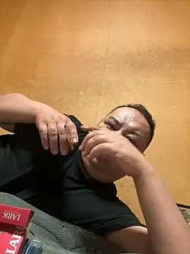 punk0805 online show from October 2025 07:23:02 PM