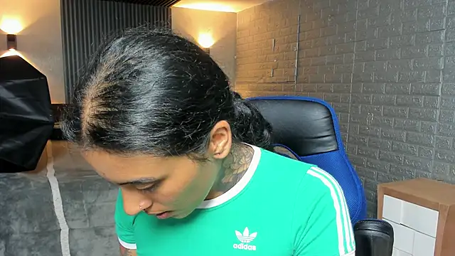 magic marg online show from November 2025 08:54:01 PM