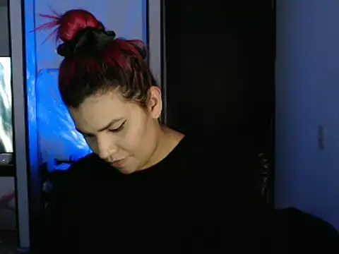 Snapshot of CarolinaRincon chatting on February 2025 11:12:01 PM CarolinaRincon online show from February 2025 11:12:01 PM