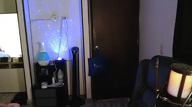 Snapshot of CarolinaRincon chatting on March 2025 09:37:02 PM CarolinaRincon online show from March 2025 09:37:02 PM