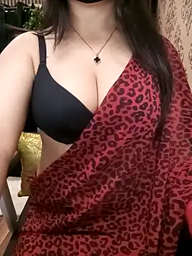 Mishika Gill online show from February 2026 02:04:01 AM