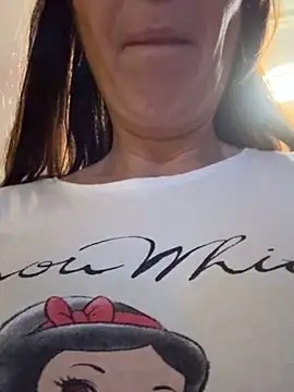 eveangelll online show from November 2025 04:35:01 AM