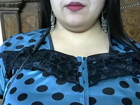 Snapshot of Shruti_139 chatting on December 2025 06:02:01 PM Shruti 139 online show from December 2025 06:02:01 PM