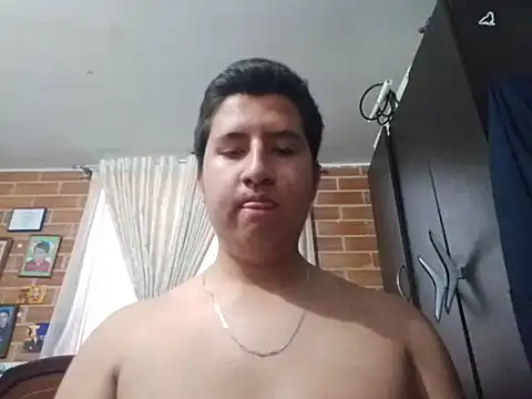 Snapshot of greeneyes999999999999 chatting on October 2025 09:46:01 PM greeneyes999999999999 online show from October 2025 09:46:01 PM